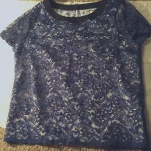 Adorable Express size small women’s top w/ layer of blue lace on top of shirt